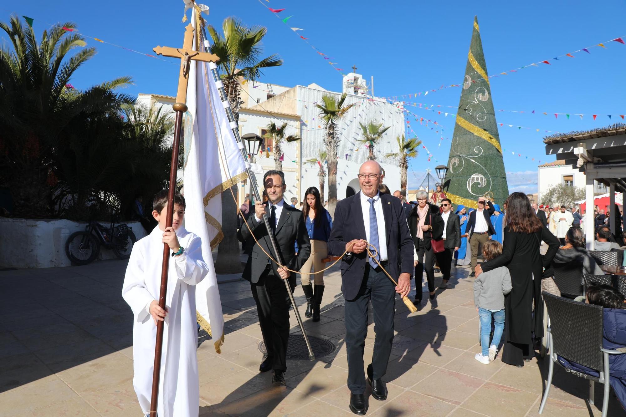 Todas las imágenes del día grande de las fiestas de Sant Francesc en Formentera