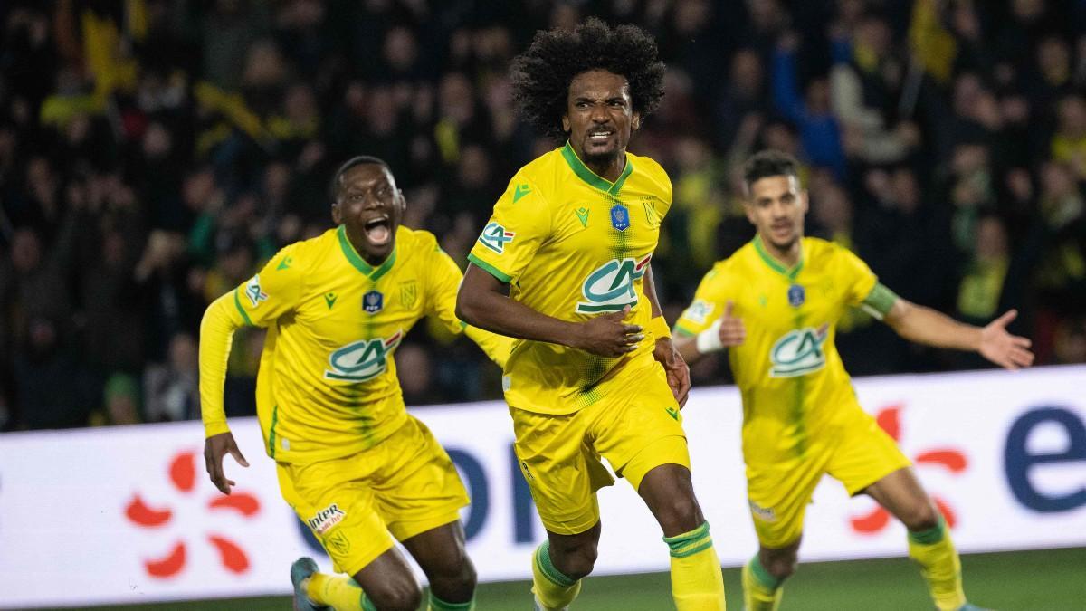 Moutoussamy celebra el gol que adelanta momentáneamente al Nantes