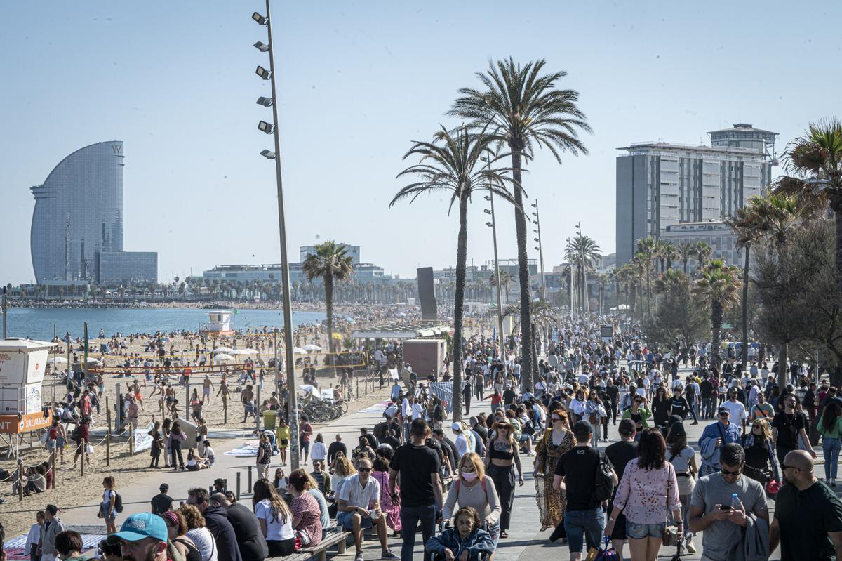 El paseo marítimo de la Barceloneta.