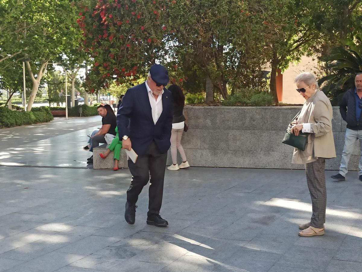 El excomisario Villarejo a su llegada a los juzgados.