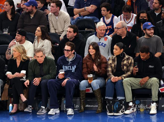 Pete Davidson y Emily Ratajkowski