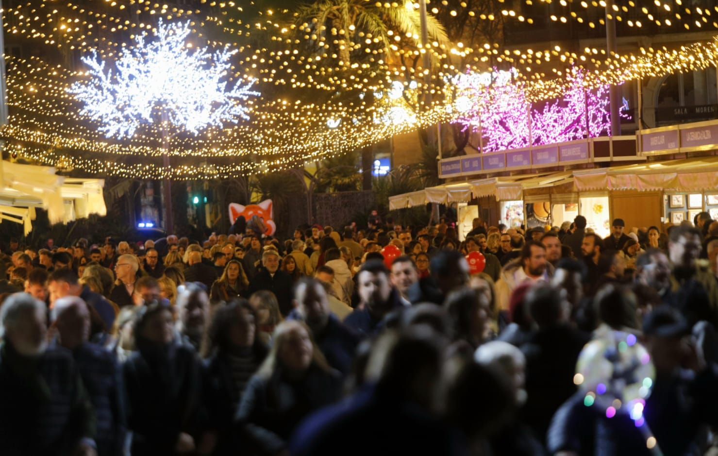 València, a reventar por la Navidad y el buen tiempo