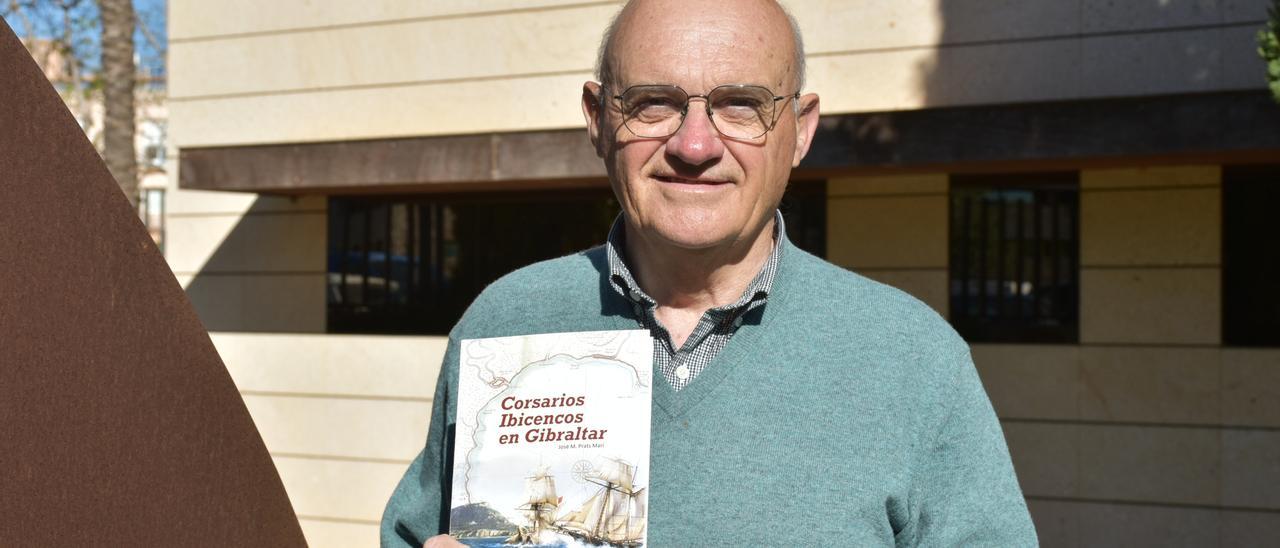 José María Prats escritor libro 'Corsarios en Gibraltar'.