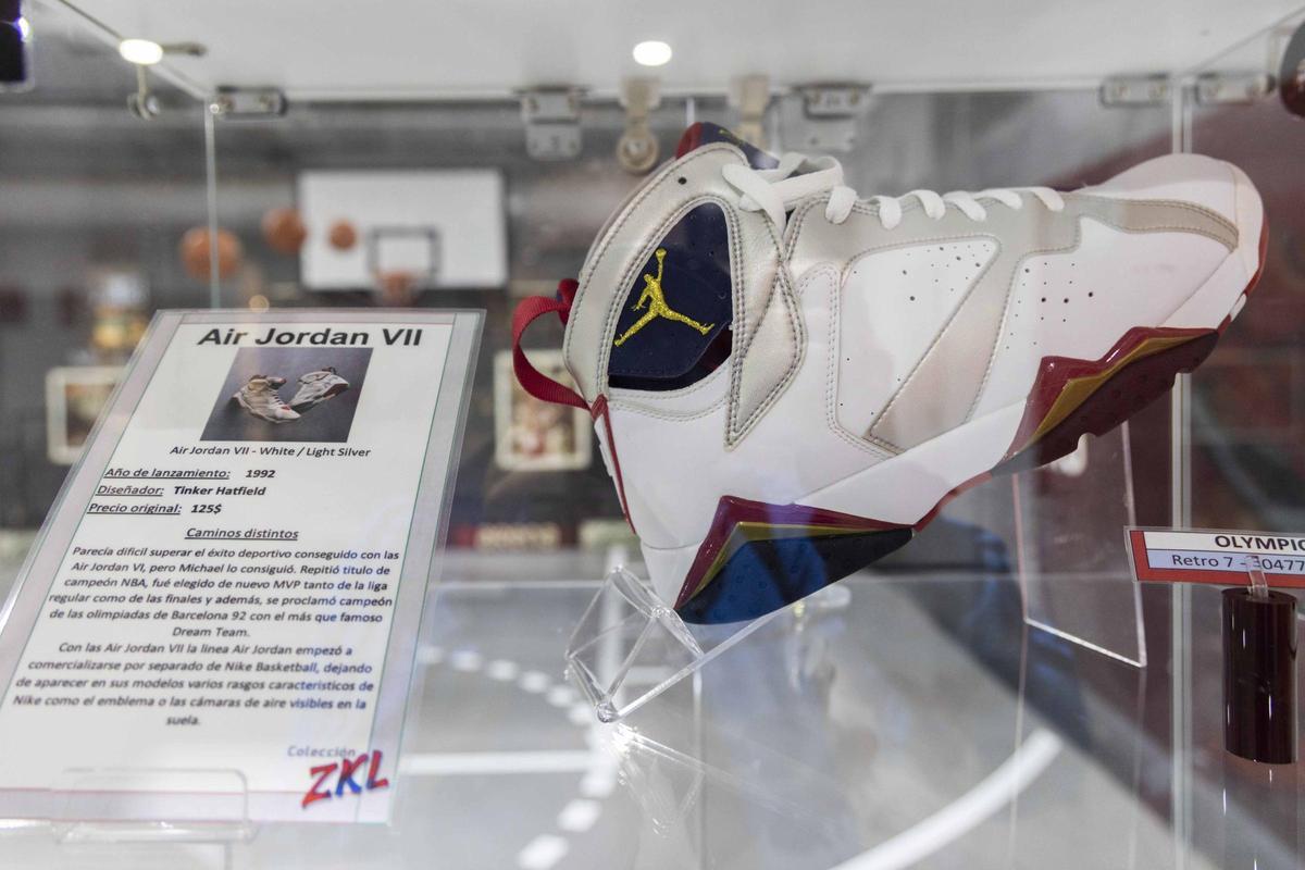 Michael Jordan aterriza en València