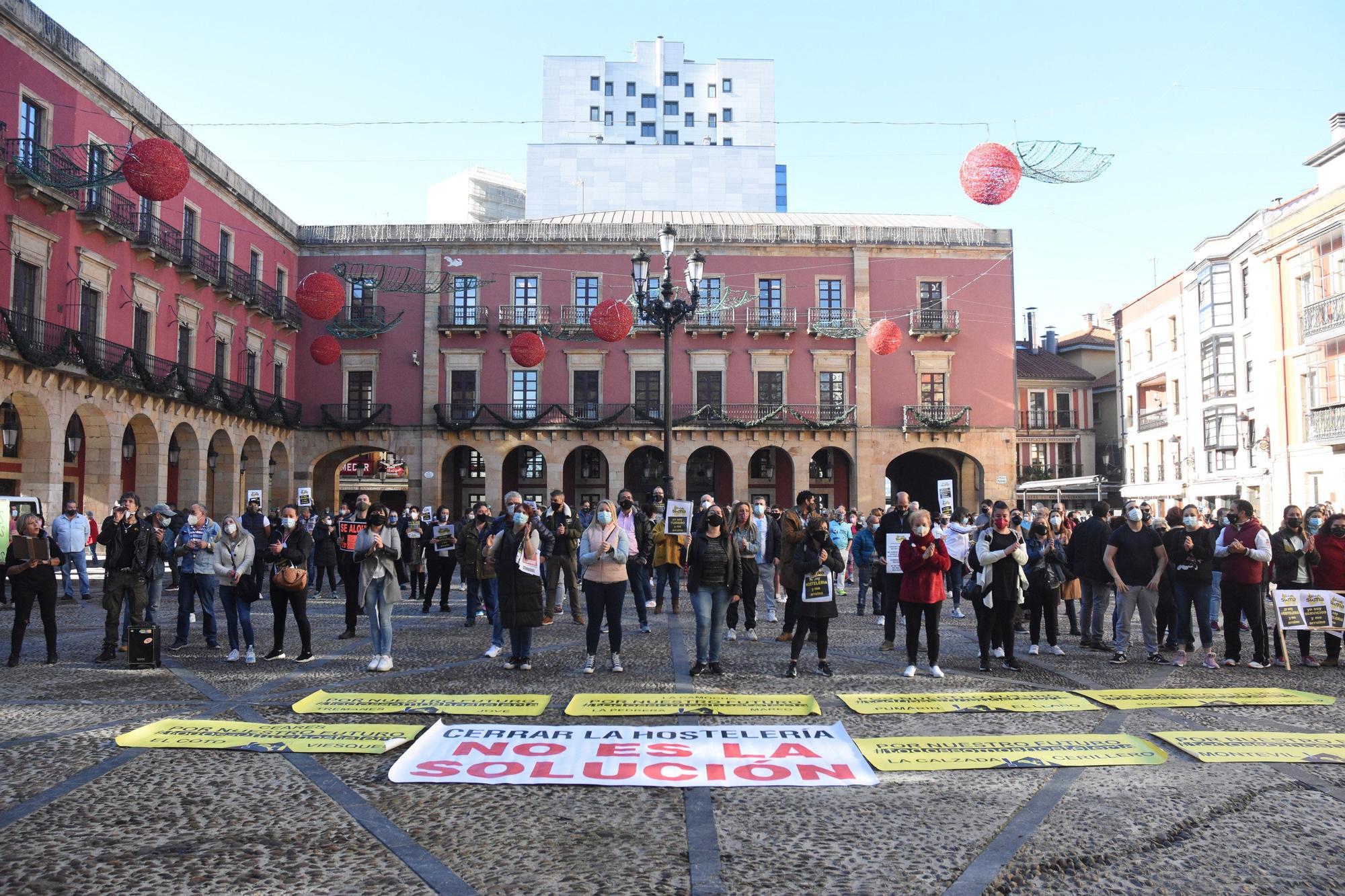 Manifestación de la hostelería en Gijón