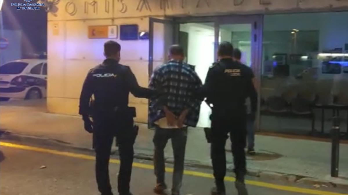 Detenido por asaltar una gasolinera de Manacor con un fusil de pesca submarina