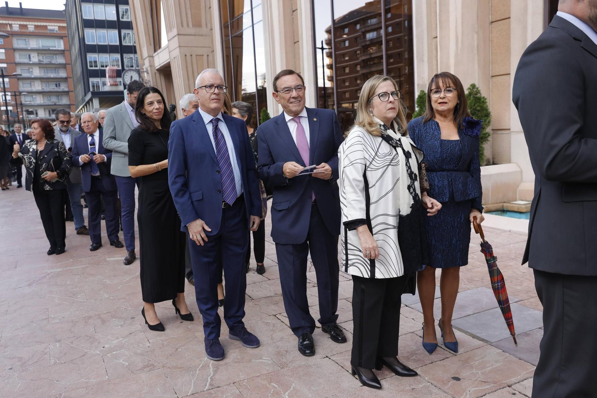 EN IMÁGENES: La Familia Real asiste en Oviedo al concierto de los premios "Princesa de Asturias"