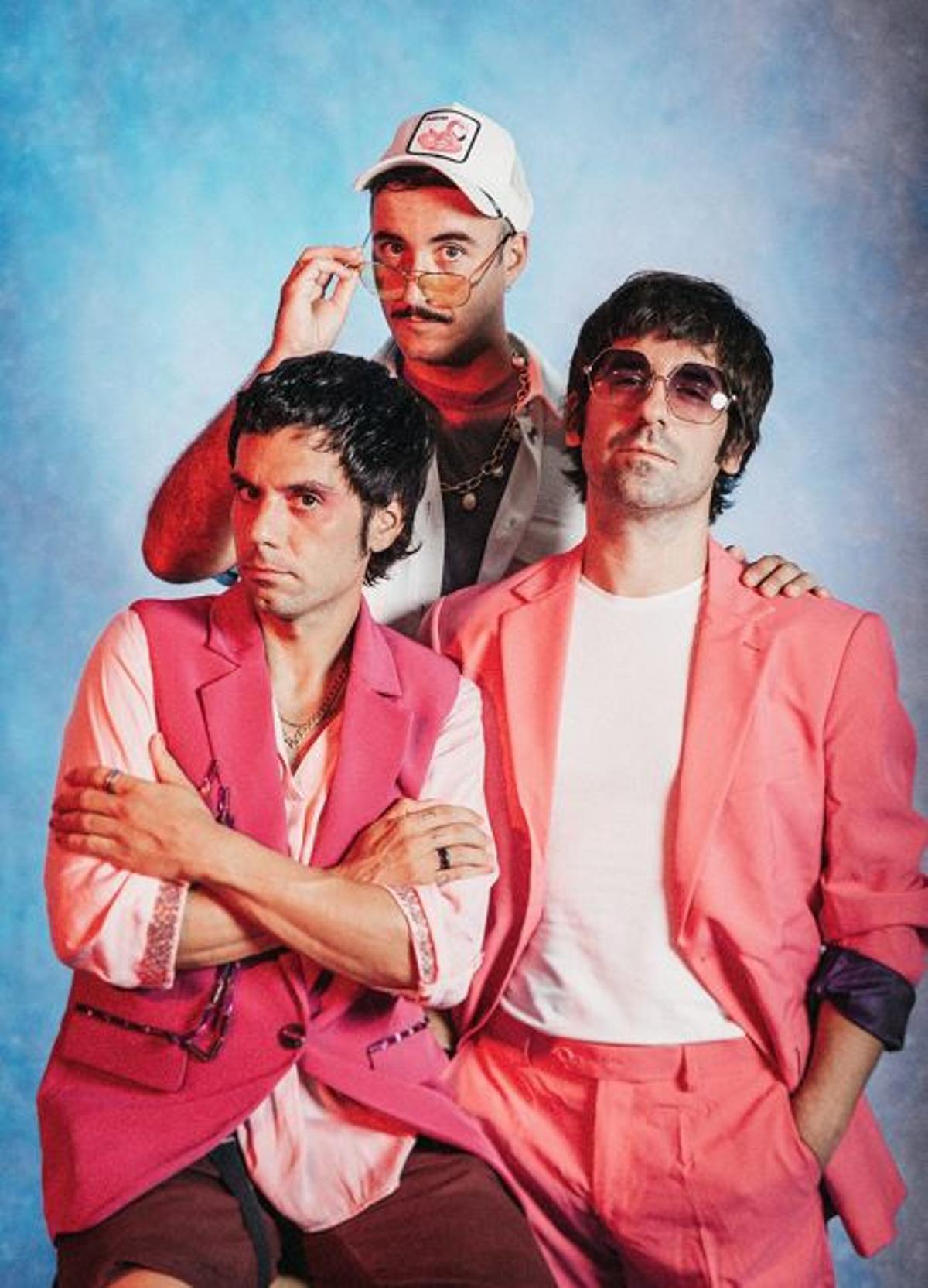 Aarön Sáez, Óscar Ferrer y Vicente Illescas