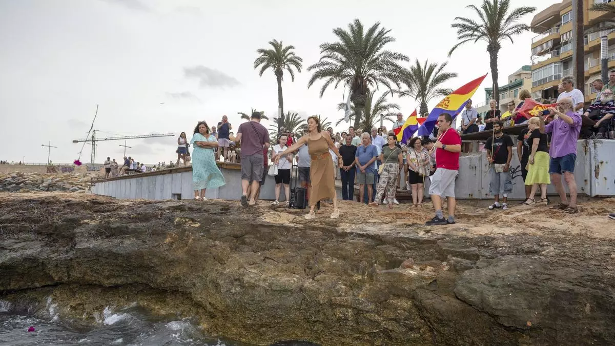 El PSOE pide al Ayuntamiento de Torrevieja recordar a los 19 fallecidos del bombardeo fascista en la Guerra Civil