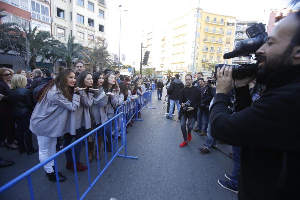 Una Nochevieja a ritmo de mascletà en Alicante