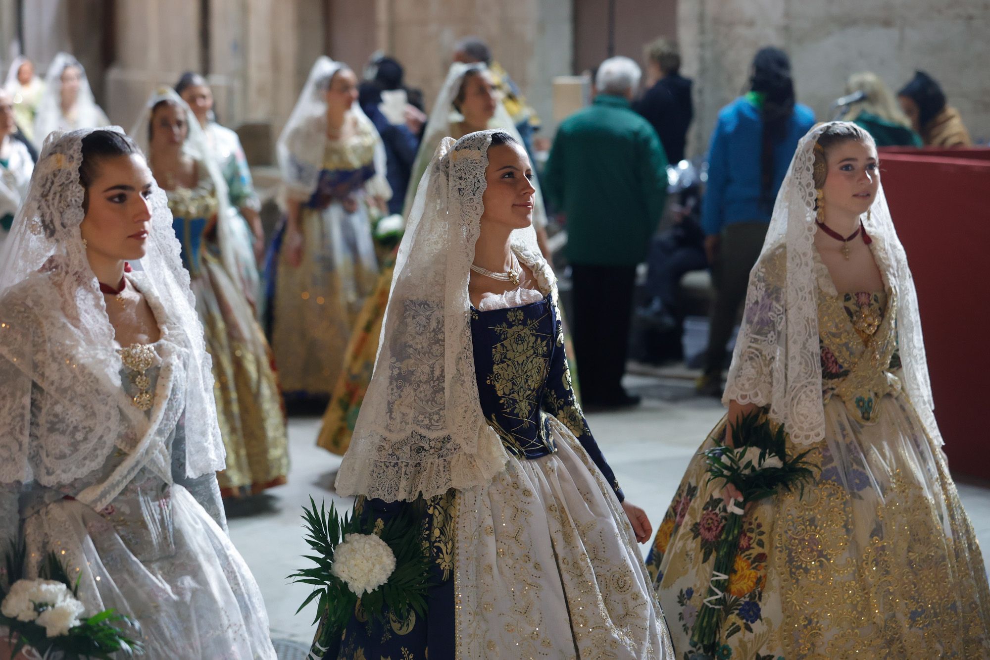 Todas las fotos de la Ofrenda del 17 de marzo por la calle San Vicente de 20:00 a 21:00 horas