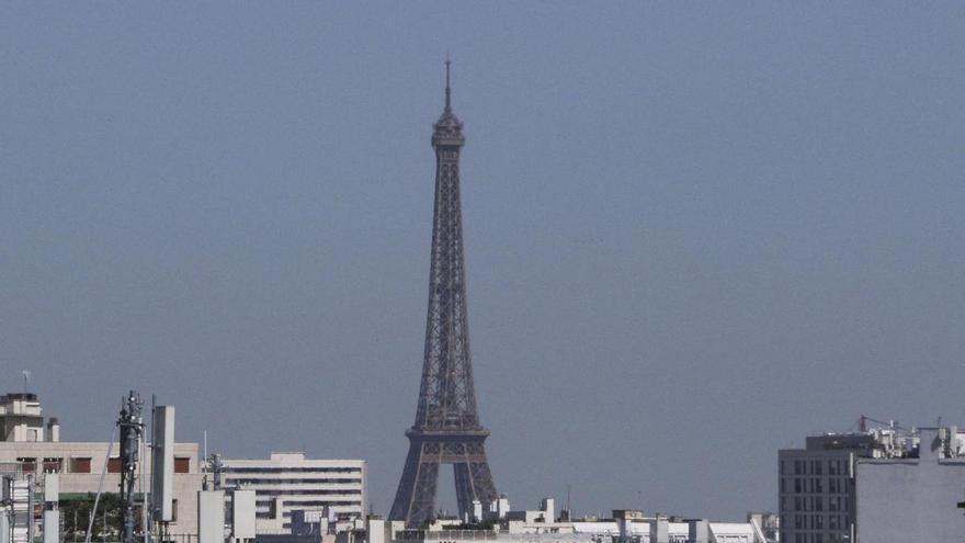 París y otros 16 departamentos de Francia pasan a alerta naranja por la ola de calor
