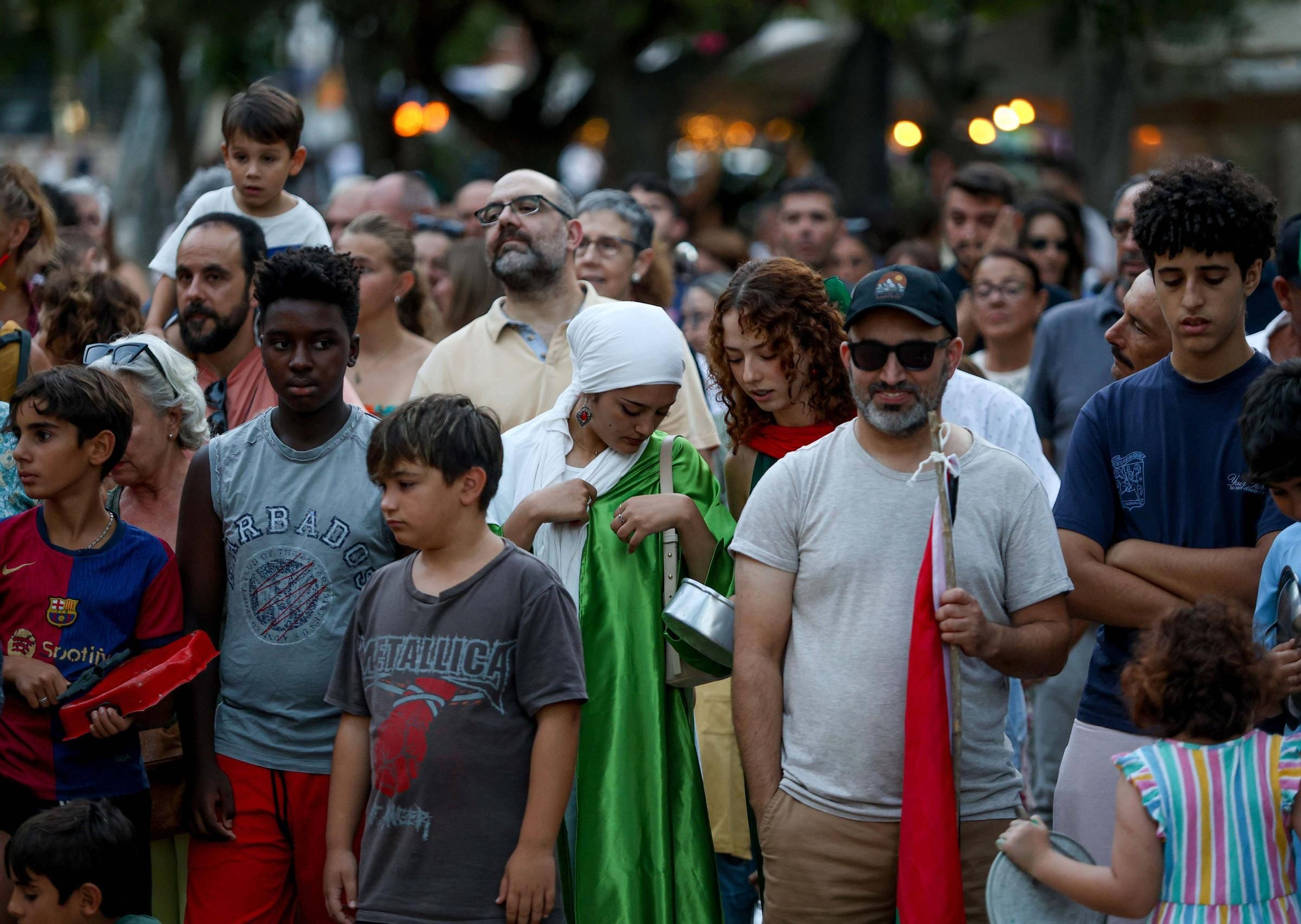 Galería: 250 personas claman en Ibiza contra el genocidio en Gaza