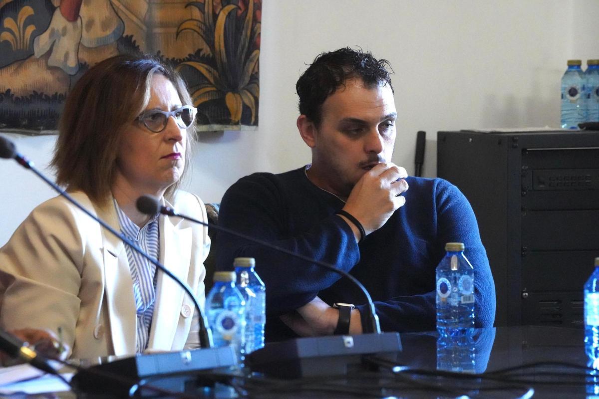 Las imágenes de la moción de censura en Toro contra Rafael González: Ángeles Medina, nueva alcaldesa Las imágenes de la moción de censura en Toro contra Rafael González: Ángeles Medina, nueva alcaldesa