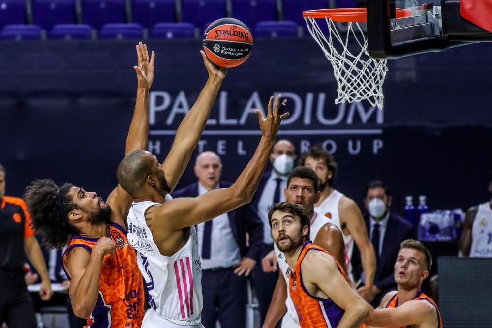 Euroliga: Real Madrid - Valencia Basket, en imágenes