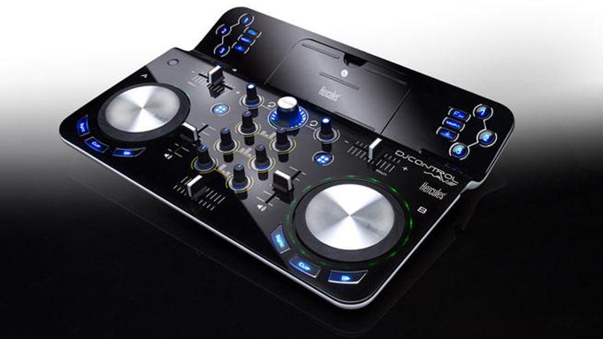 El primer controlador de DJ inalámbrico para iPad.