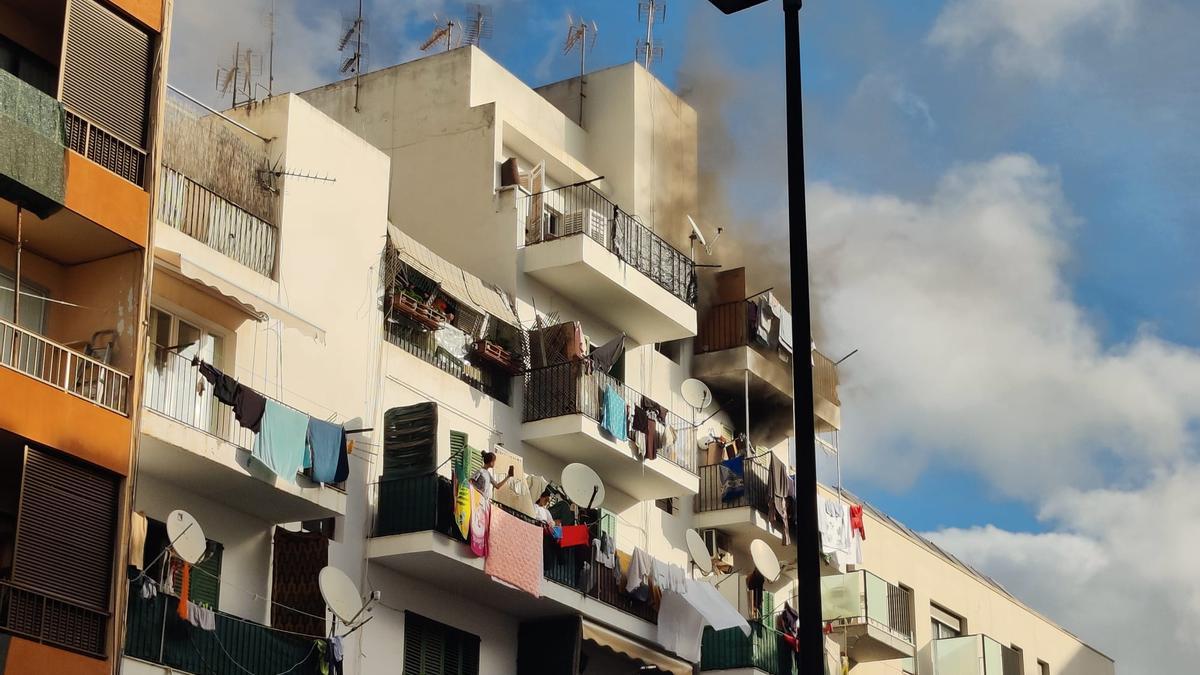 Incendio en Calle Navarra