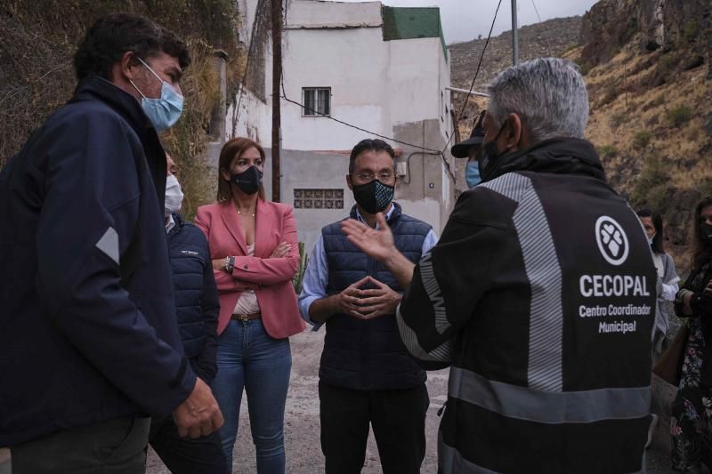 Desalojo de siete familias en la calle Ermita de La Candelaria, en Salud Bajo