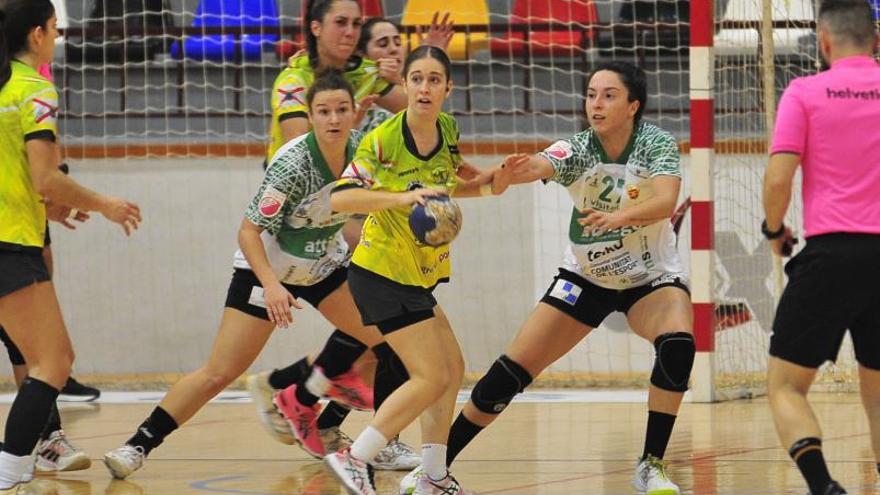 Trabajado triunfo del Atticgo Balonmano Elche