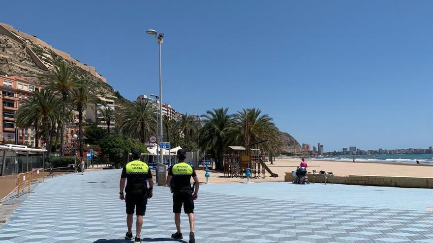 La Policía Local organiza inspecciones y controles de aforos para garantizar la seguridad en la fase 3 de la desescalada en Alicante