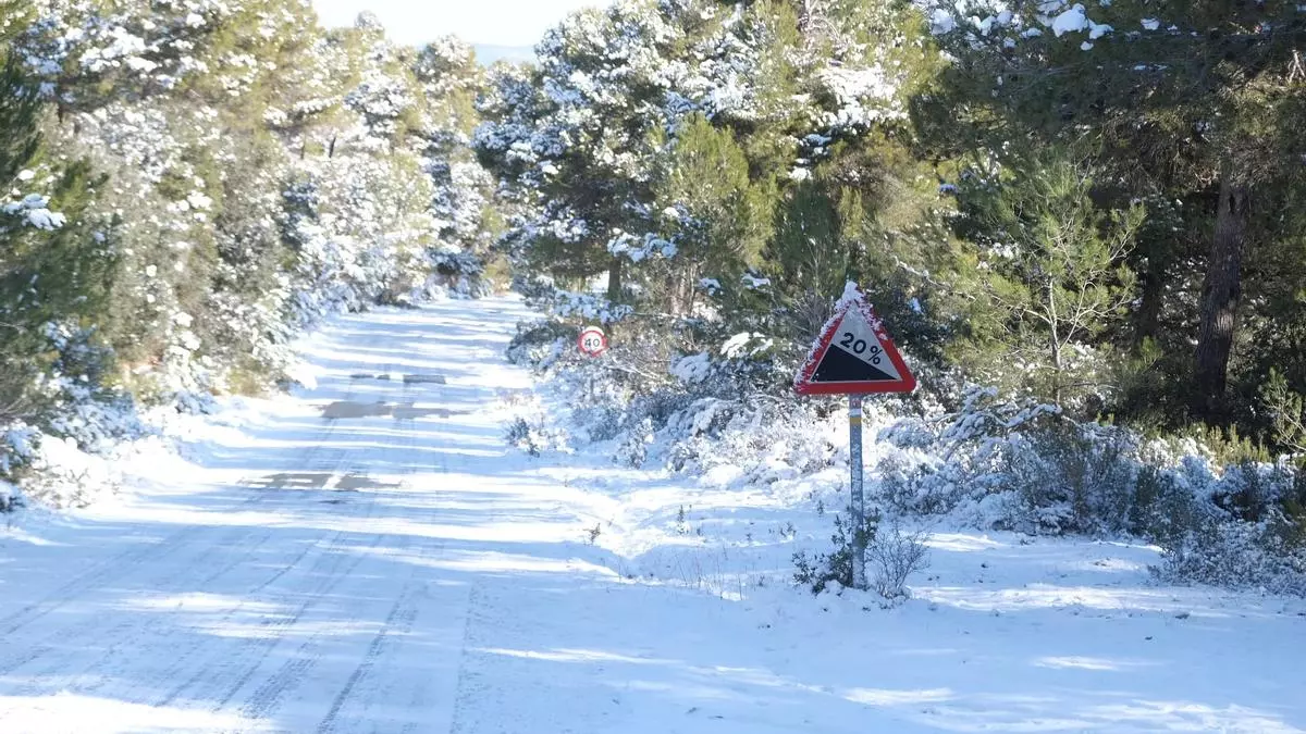 Nieva en Alicante: las sierras y montañas se cubren de blanco