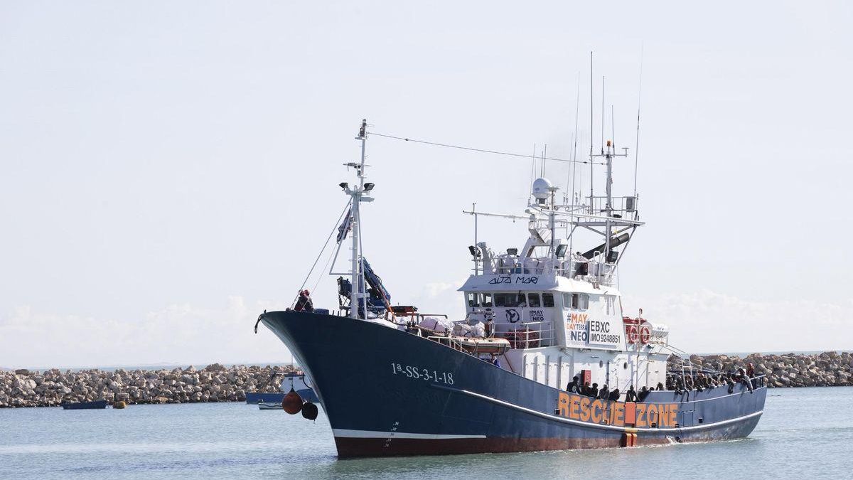 Compromís reclama ajuda per a vaixells humanitaris com l''Aita Mari'.