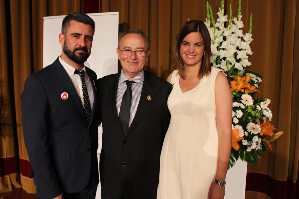 El Gremio de Artistas Falleros entrega los "Ninots d'Or"