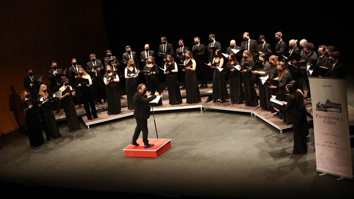 Concierto de “El León de Oro” en el teatro Jovellanos | JUAN PLAZA