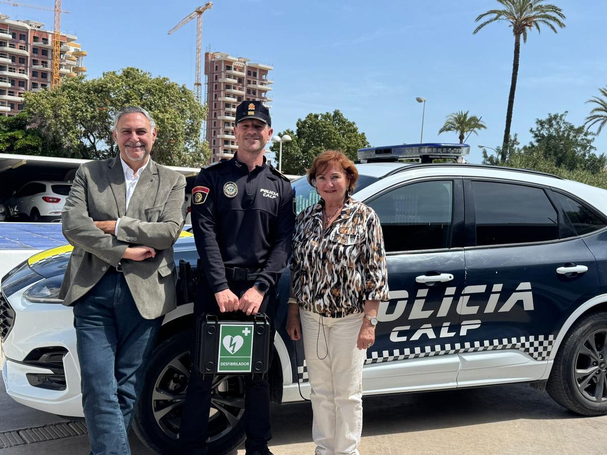 Calp apuesta por los desfibriladores