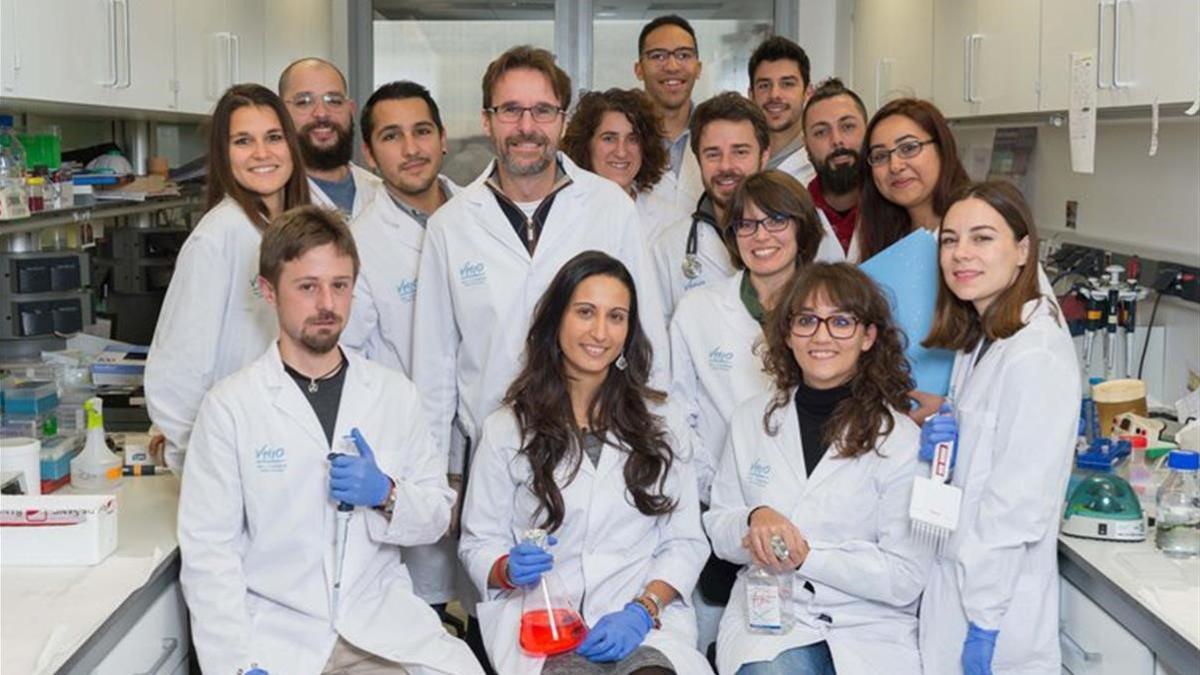 Parte del equipo de investigadores del Vall d'Hebron.