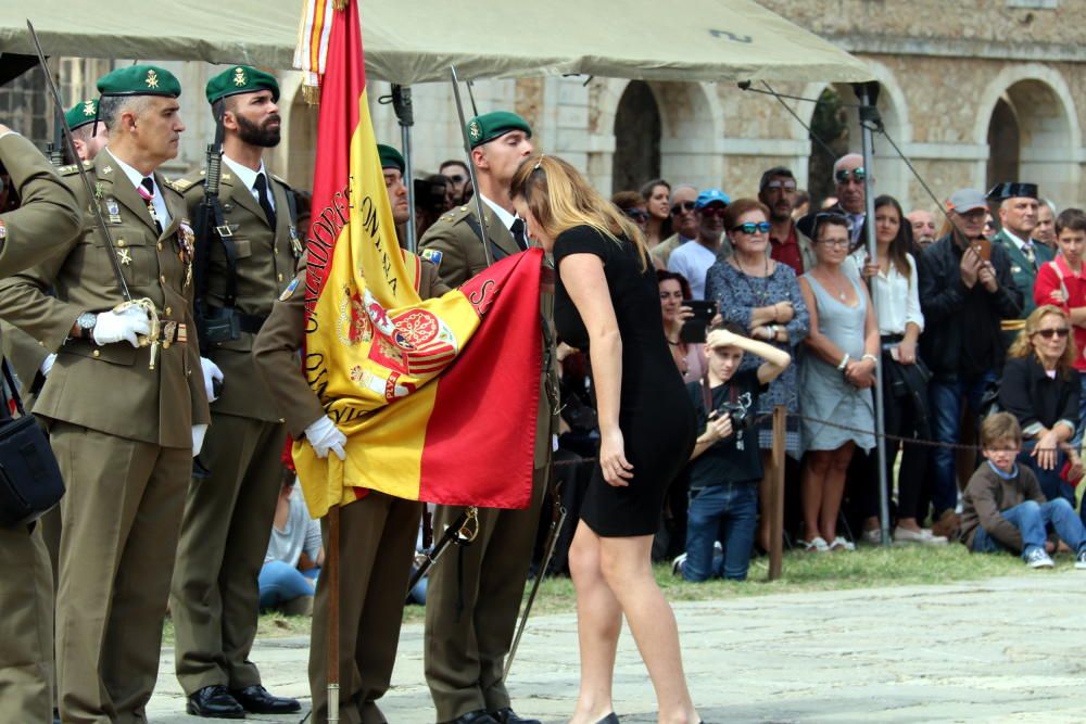 Més de 300 persones juren bandera al Castell de Figueres