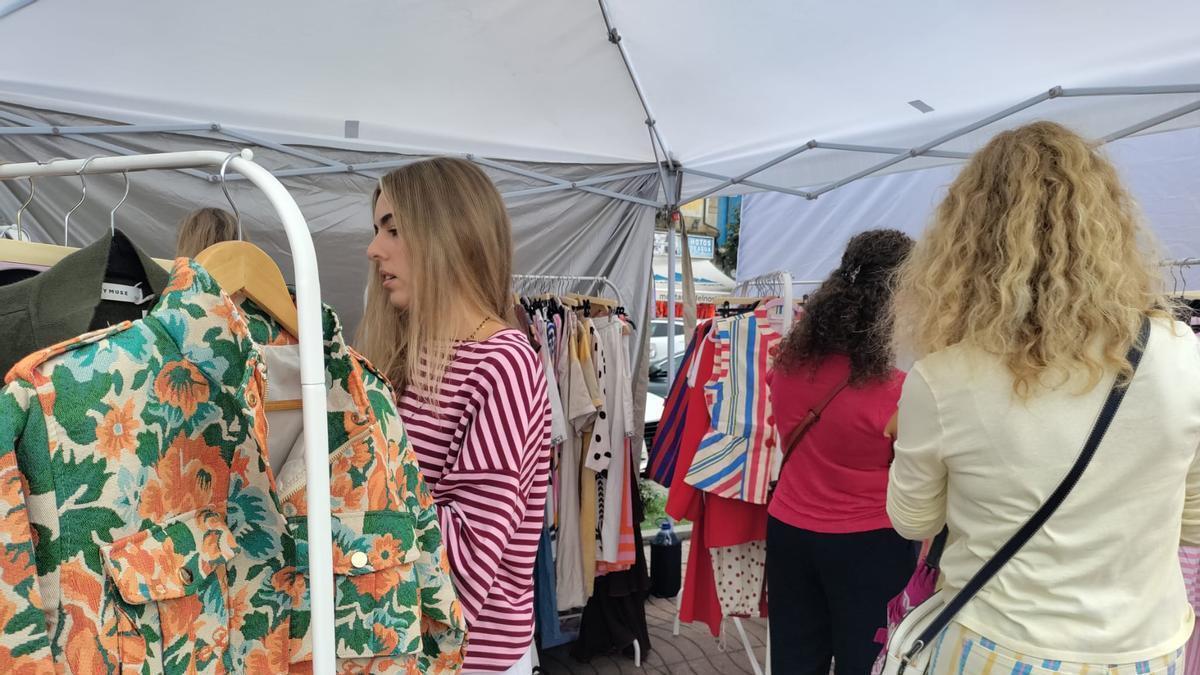 El mercadillo Pop Up Chic inaugura las fiestas de Santa Marina