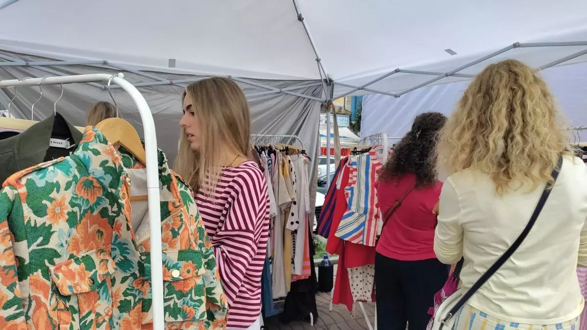 Lo más "chic" del verano se vende en Ribadesella: "Somos una tradición en los veranos de la villa"