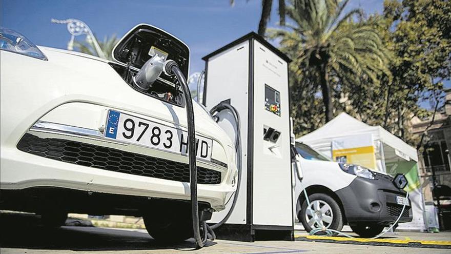 Iberdrola instal·larà estacions de recàrrega ràpida a Castelló i l’A-7