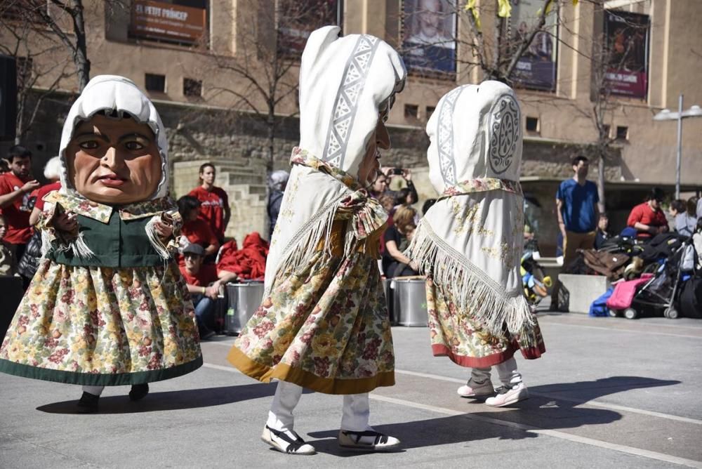 Les dones reivindiquen el seu paper en la cultura popular de Manresa