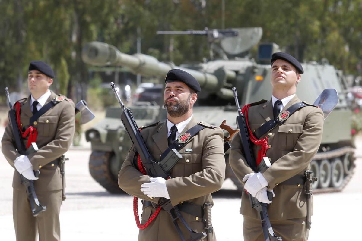 Fotogalería / El general Aroldo Lázaro toma posesión de la Brigada Guzmán el Bueno X