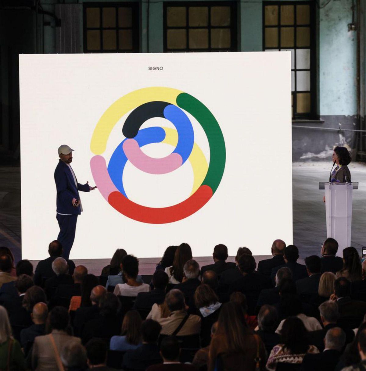 Presentación del logotipo de Oviedo 2031 en la fábrica de La Vega. | LUISMA MURIAS