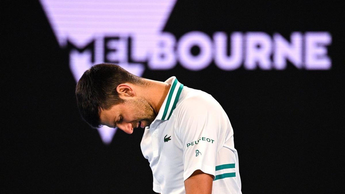 Djokovic durant el seu quart individual masculí a Melbourne el 14 de febrer del 2021