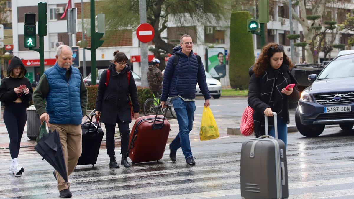 La Junta de Andalucía se reunirá para pactar una postura común sobre la tasa turística.