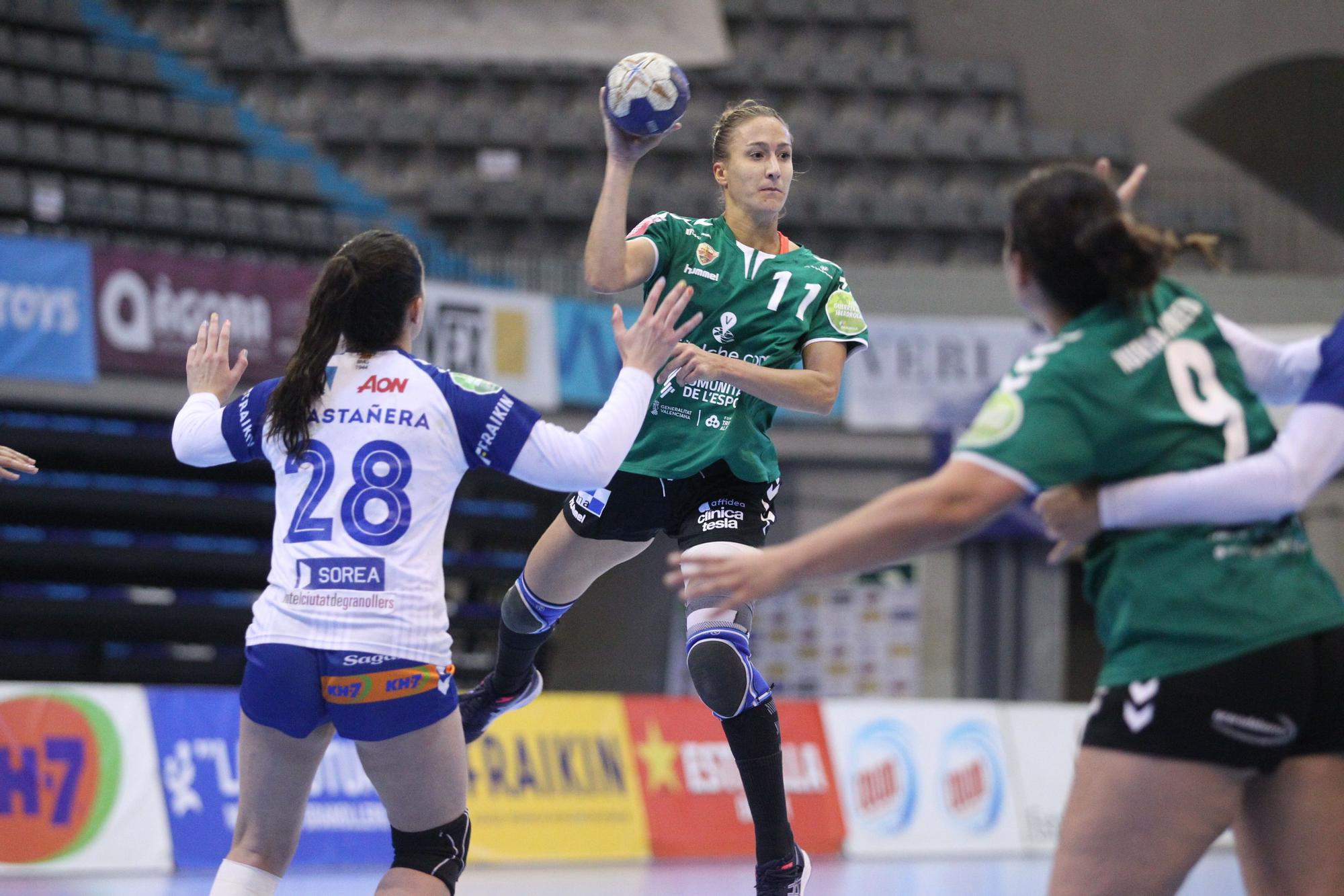 Paseo del Elche de balonmano femenino en Europa