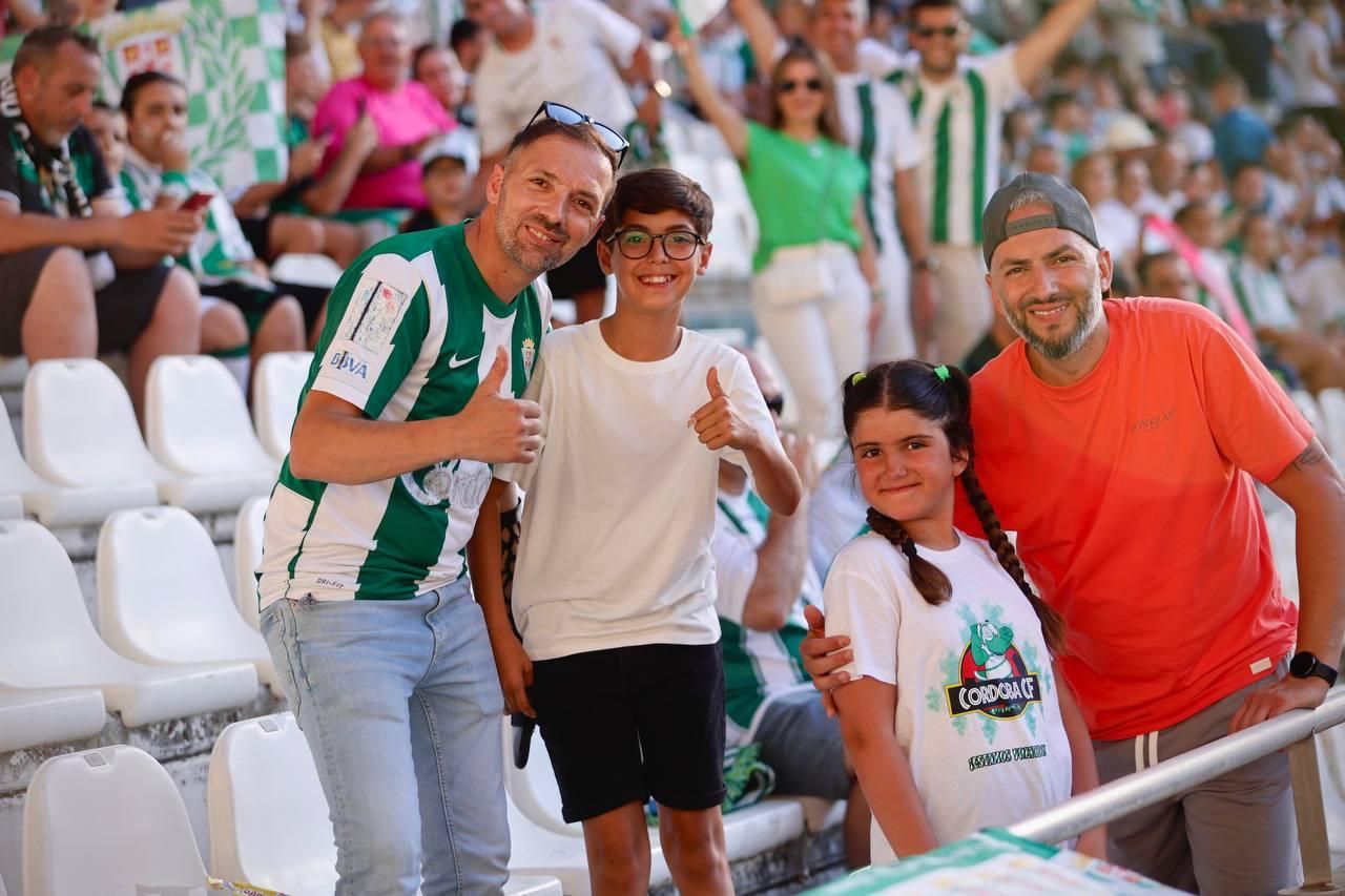 Córdoba CF-Barcelona Atlétic | La afición cordobesista, en imágenes