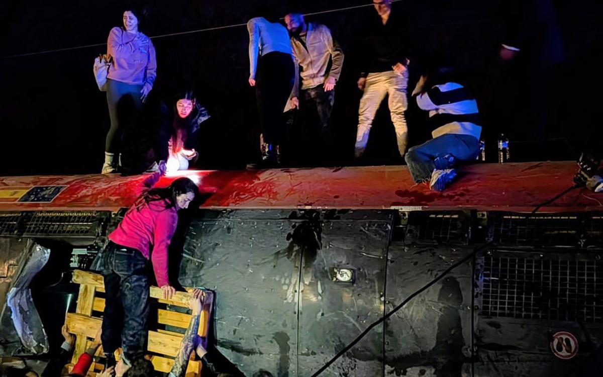 Momentos tensos tras el accidente en Adamuz.