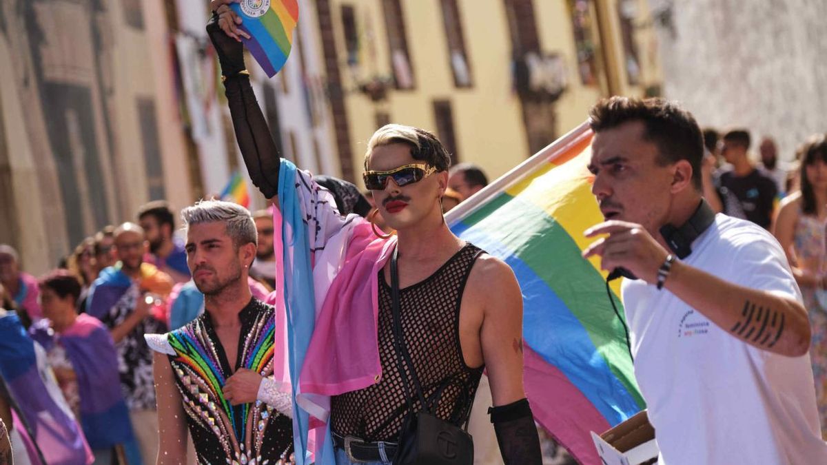 Celebración de La Laguna Pride Day por el Día del Orgullo LGBTI