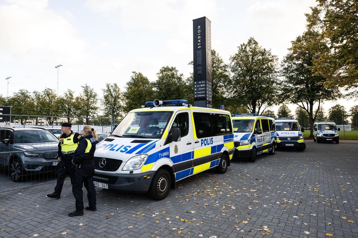 Policía en Malmoe, Suecia.