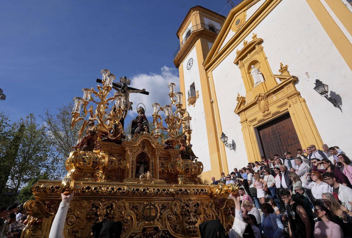 Las hermandad del Amor, en imágenes