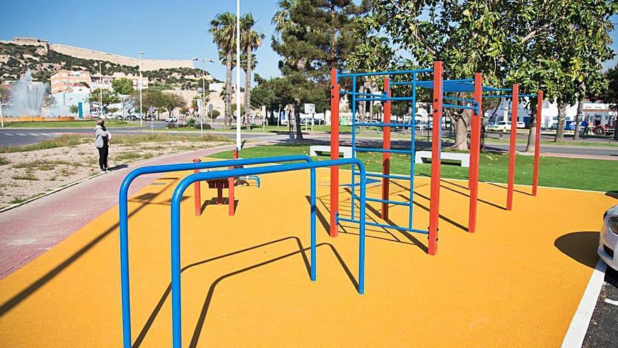 Banco de Abdominales para Parques de Calistenia - Deportes Urbanos