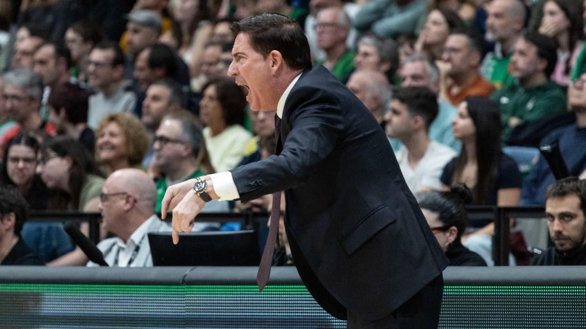 Xavi Pascual, durante el partido de Liga Endesa ante Asisa Joventut
