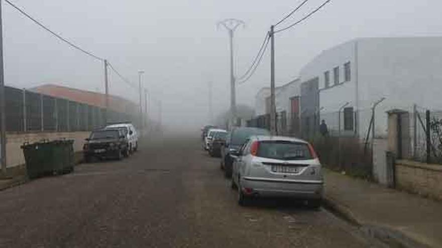 Una calle del polígono industrial toresano.