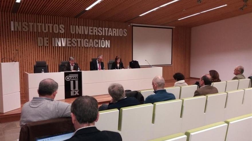 La UEx advierte que las universidades privadas no cuentan con los mínimos de calidad para Extremadura