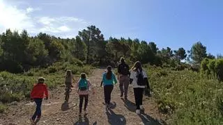 La Vall d'Almonacid salva su escuela gracias a la llegada de una familia desde Canarias